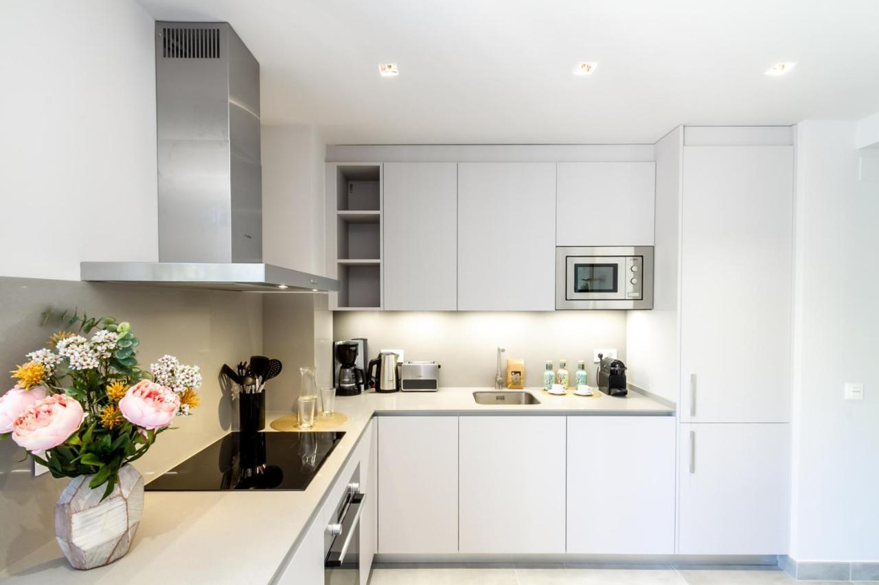 Marbella Banus Suites - Bird Of Paradise Playas Del Duque Banus Suite Apartment Luaran gambar
