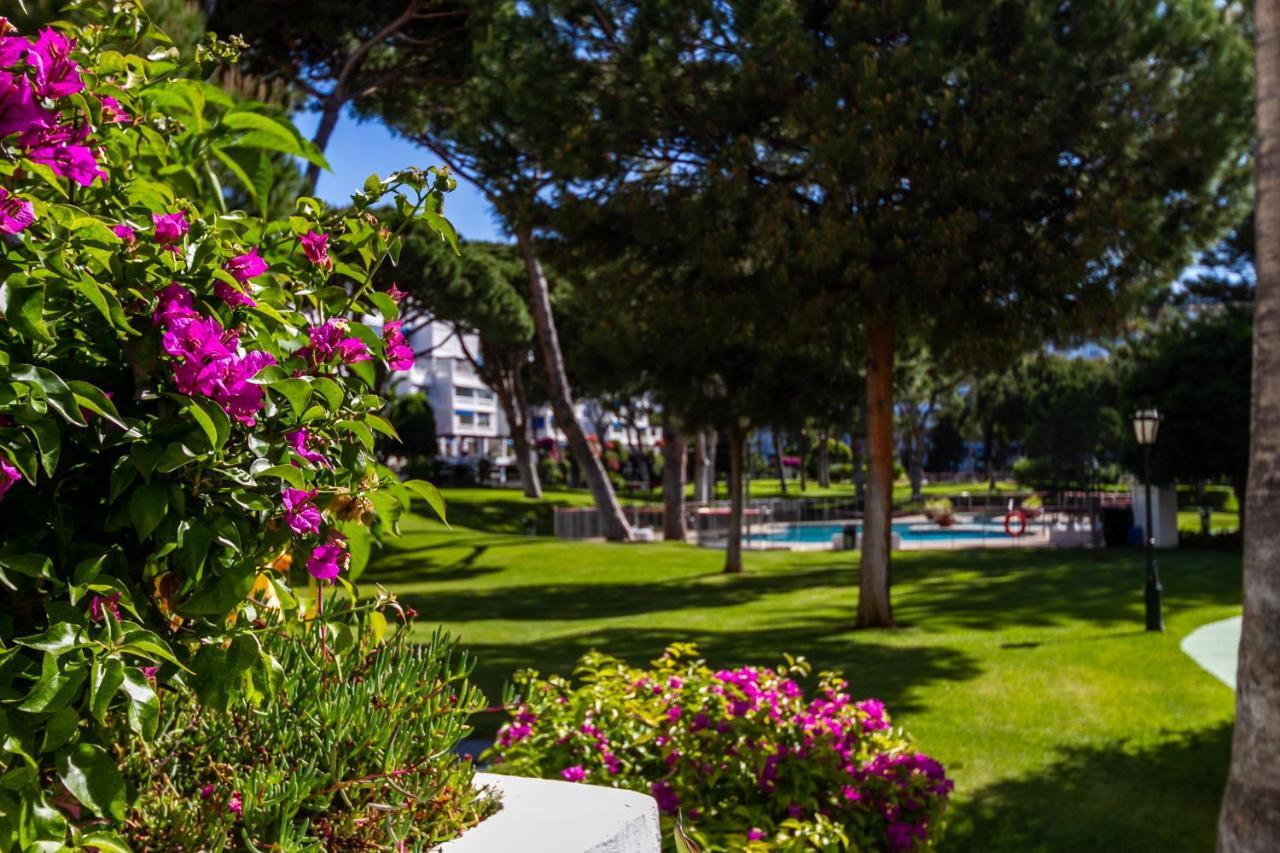 Marbella Banus Suites - Bird Of Paradise Playas Del Duque Banus Suite Apartment Luaran gambar