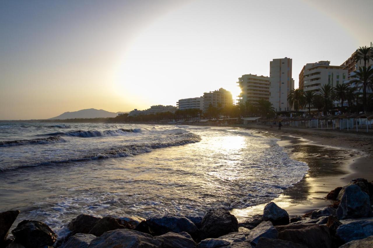Marbella Banus Suites - Bird Of Paradise Playas Del Duque Banus Suite Apartment Luaran gambar